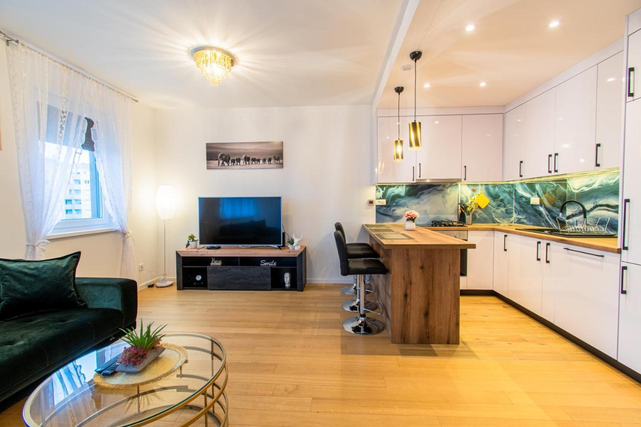 Appartamento Flexible Selfcheckins 38 - Zagreb - Garage - Loggia - New - Luxury - Esterno foto